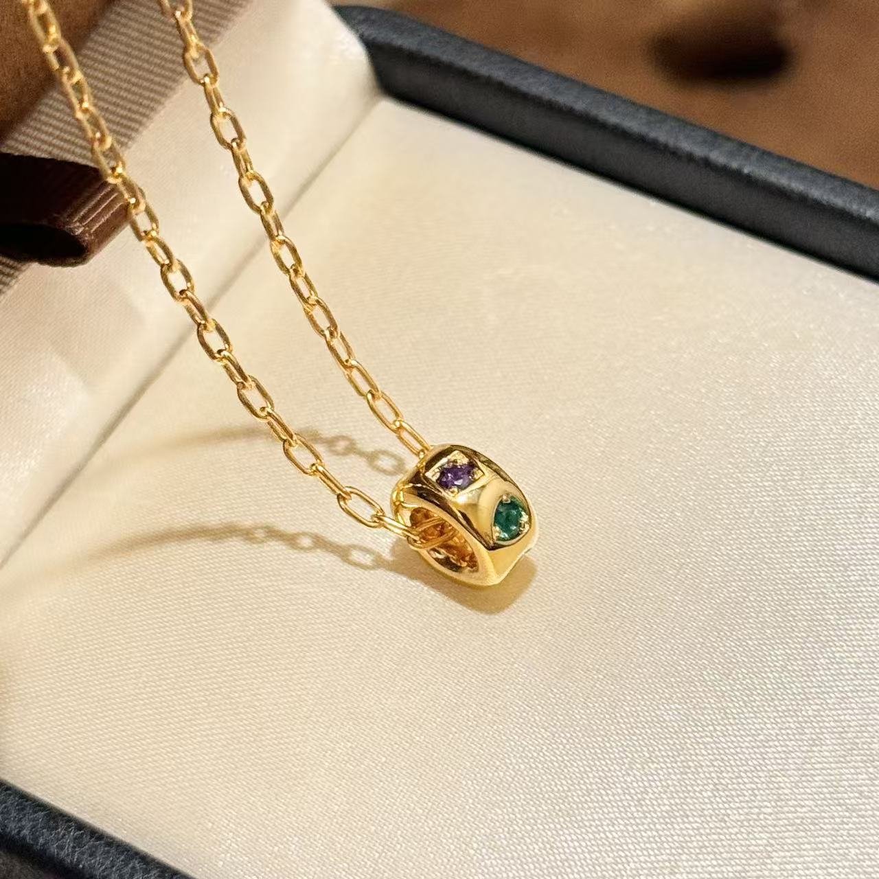 O1CN01Da8cyP24HgVWA7im2_!!2214052517366-0-cib